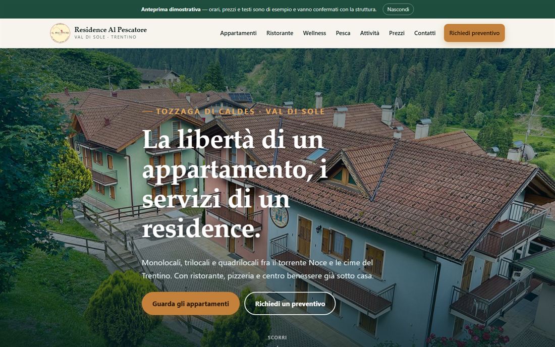 Home page del sito Residence Al Pescatore, con foto degli appartamenti e menu di navigazione.
